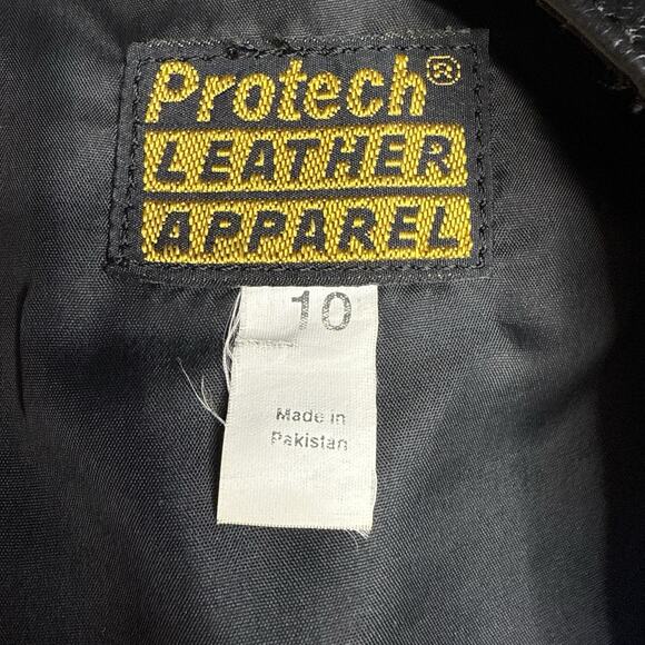 Ladies Size 10 Protech leather vest - Picture 9 of 11